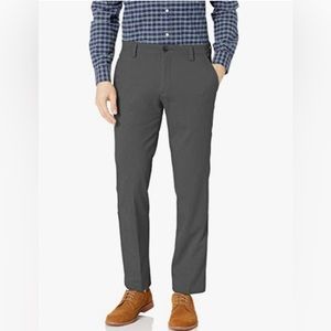 Dockers Straight Fit Pants | 32 X 30 | Grey